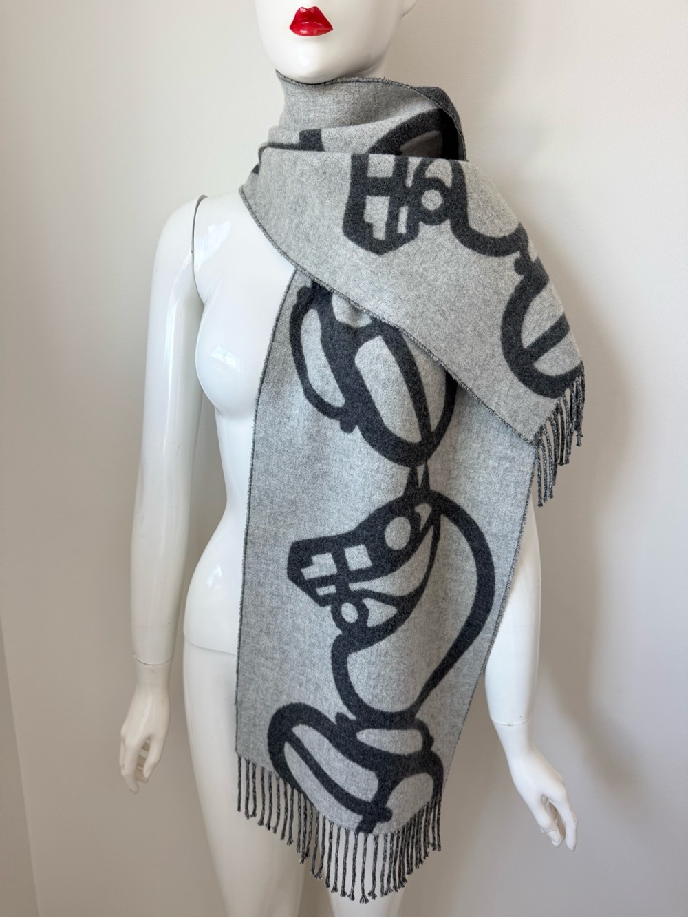 Hermes cashmere grey Boucles et Camails muffler scarf with box and full set - Picture 10 of 11